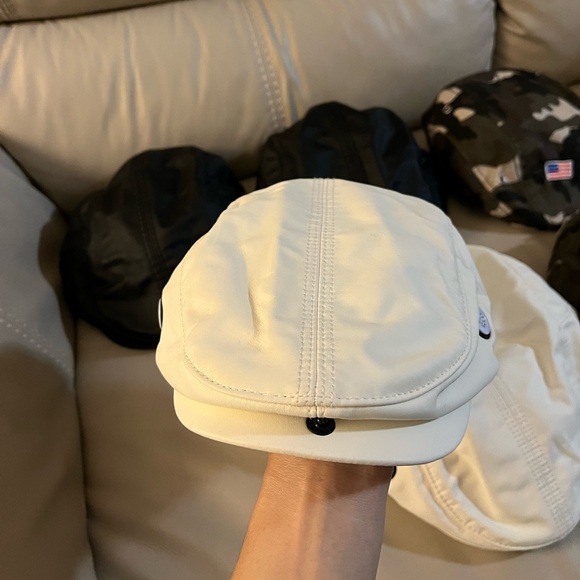 Bundle of flat caps for toddler boys - Picture 8 of 12